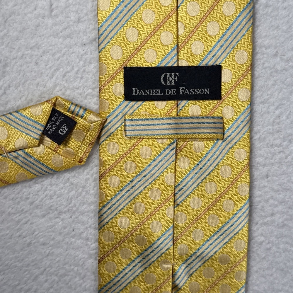 Daniel De Fasson Mens Silk Necktie Yellow Gold Blue Polka Dot Striped Hand Made